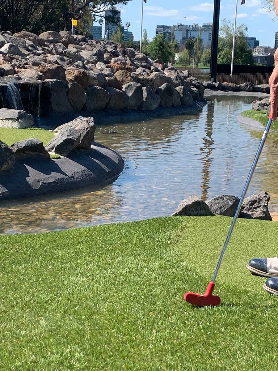 Minigolf Course water hole